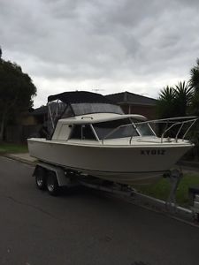 18ft fishing boat