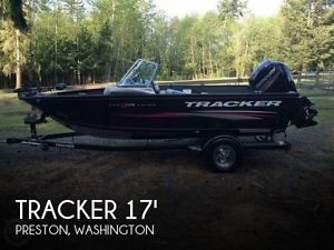 2015 Tracker V175 Pro Guide COMBO