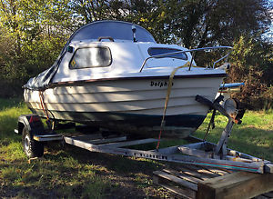 Bonwitco 400 fishing boat