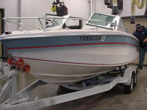 1986 Chris Craft Scorpion 210