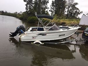 2007 STACER EASYRIDER 5.5M & 115 HP MERCURY OIL INJECTED 120 Hours