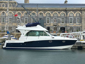 2006 BENETEAU ANTARES 9.80 TWIN DIESEL FLYBRIDGE