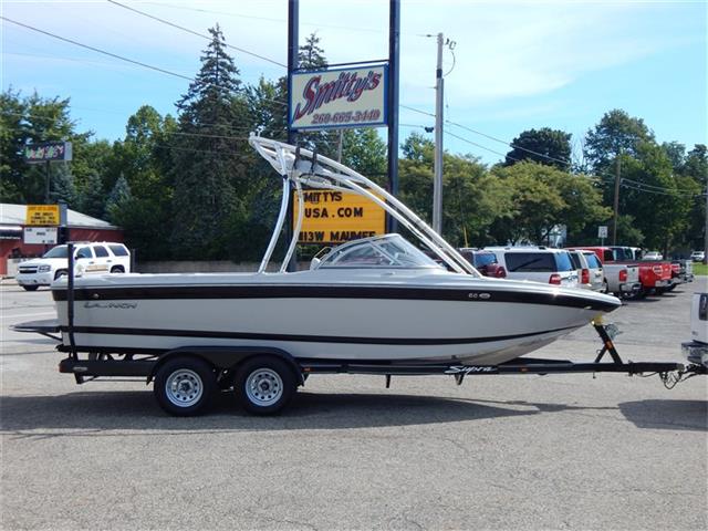 2004 Supra Launch 21SS Indmar Assault V8 325hp Perfect Pass Cruise Wedge Trailer