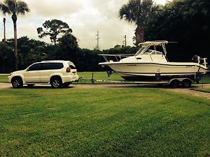 2000 Seaswirl Striper W/A cuddy cabin