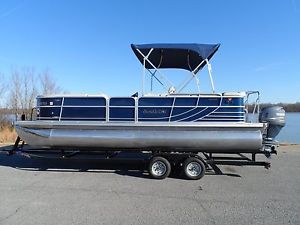 2012 South Bay Tritoon 522CR