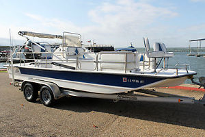 2010 BAYMASTER BRAVO 22 2010 SUZUKI 150 HP AND TRAILER NO RESERVE