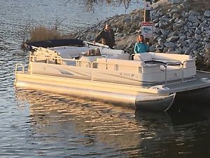 2003 Bennington 2275LX