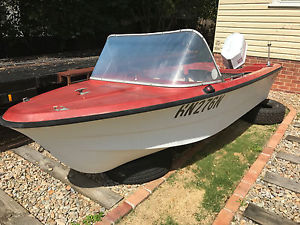 4M Pongrass With 35HP Chrysler Motor, Registered SELLING CHEAP MUST GO QUICK