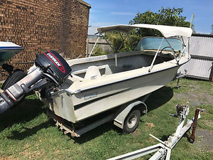 4M Pongrass, With Trailer And 30HP Evenrude SELLING CHEAP FIRST TO SEE WILL BUY
