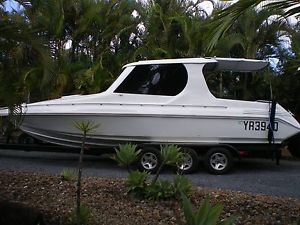 Mustang Diesel Cruiser Boat