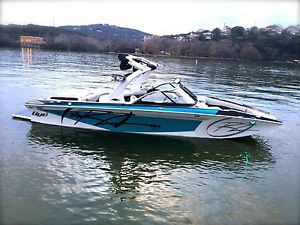 '12 Tige RZ2 Wakeboard Boat W/Extras