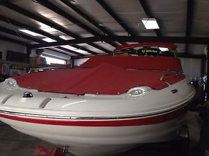 2007 Crownline E220
