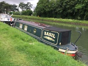 38.5 foot Semi Trad Narrowboat 2004 made by Liverpool Boats moored near Glos