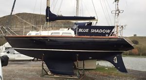 Elizabethan 30 sailing yacht