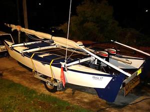 Catamaran James Wharran Hita 17