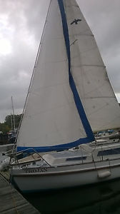 sailing boat kestral 22 motor sailing yacht