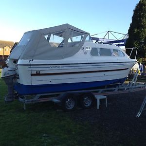 VIKING 21 1993  cabin cruiser 15 hp honda