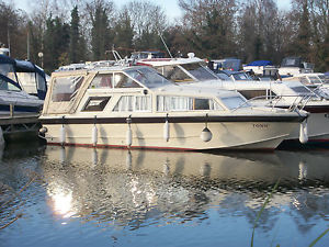 freeman 24ft cabin cruiser in great condition