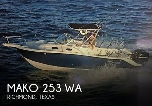 2006 Mako 253 WA