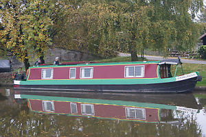 Shongalolo: 42ft cruiser stern narrowboat
