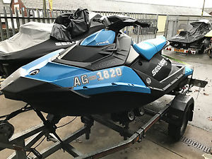 Seadoo Spark 3up 90hp iBR 2016 SBS Roller Trailer, Front bucket, only 10hrs use!