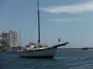 38ft Fibreglass yacht Norman Wright Design