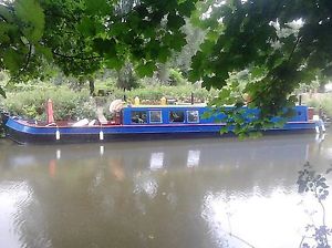 freehold mooring and dutch barge