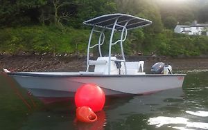 BOSTON WHALER GUARDIAN 19 (OUTRAGE)