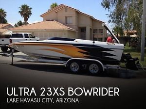 2001 Ultra 23XS Bowrider