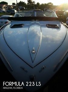 1988 Formula 223 LS