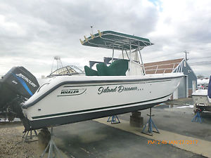 2001 BOSTON WHALER 26 OUTRAGE