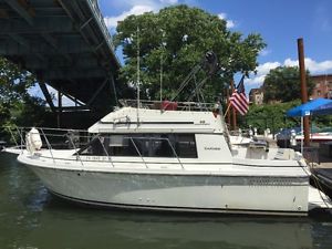 1984 Carver Boats