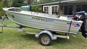 QUINTREX DORY 4.2 METRE