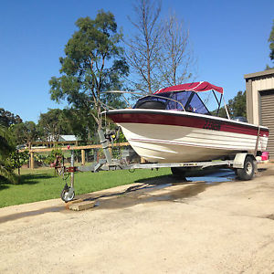 Runabout 50HP 4 Stroke Yamaha Boat