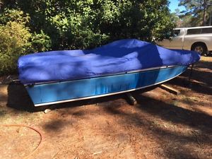 chris craft boat