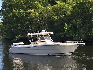 2006 PURSUIT 3070 3070