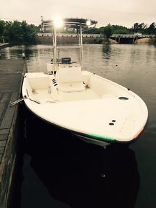2006 Mako 191 Bayshark