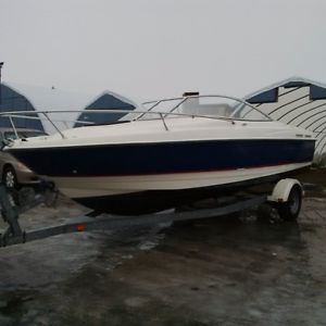 2004 Bayliner 210 Cuddy Classic