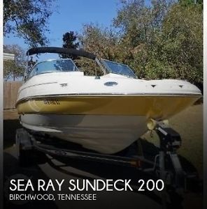 2004 Sea Ray Sundeck 200