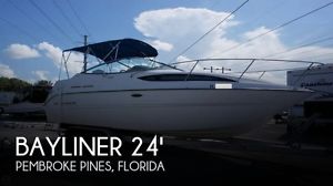 2010 Bayliner 245 Sunbridge