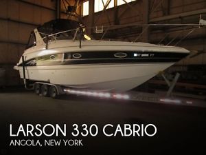 2008 Larson 330 Cabrio
