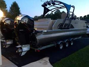 2016 Avalon  Ambassador Tri-toon Boat w/ TWIN Mercury 400R