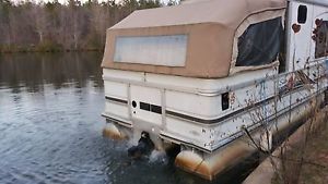 sun tracker Party hut , 3.0 I/O AC Full Camper Enclosure, 2012 Tandem Trailer