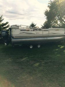 2004 Sylvan Pontoon Boat 24' Yamaha 4 stroke OUTSTANDING PONTOON