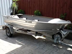 Alloy boat. Savage Gull. 3.35 Metre Car Topper, Trailer not included