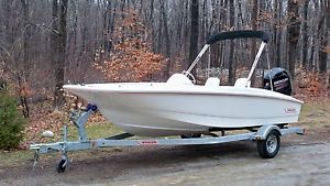 2014 Boston Whaler 170 SUPERSPORT