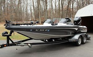 2005 Nitro CDX