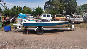 speed/ski boat 16ft 175hp V6 evinrude 100kmh plus not project