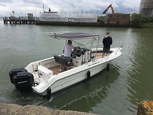 Sea Ray Laguna 24' Sports Boat Centre Console Includes Trailer