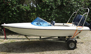 Fletcher Arrow Speedboat
